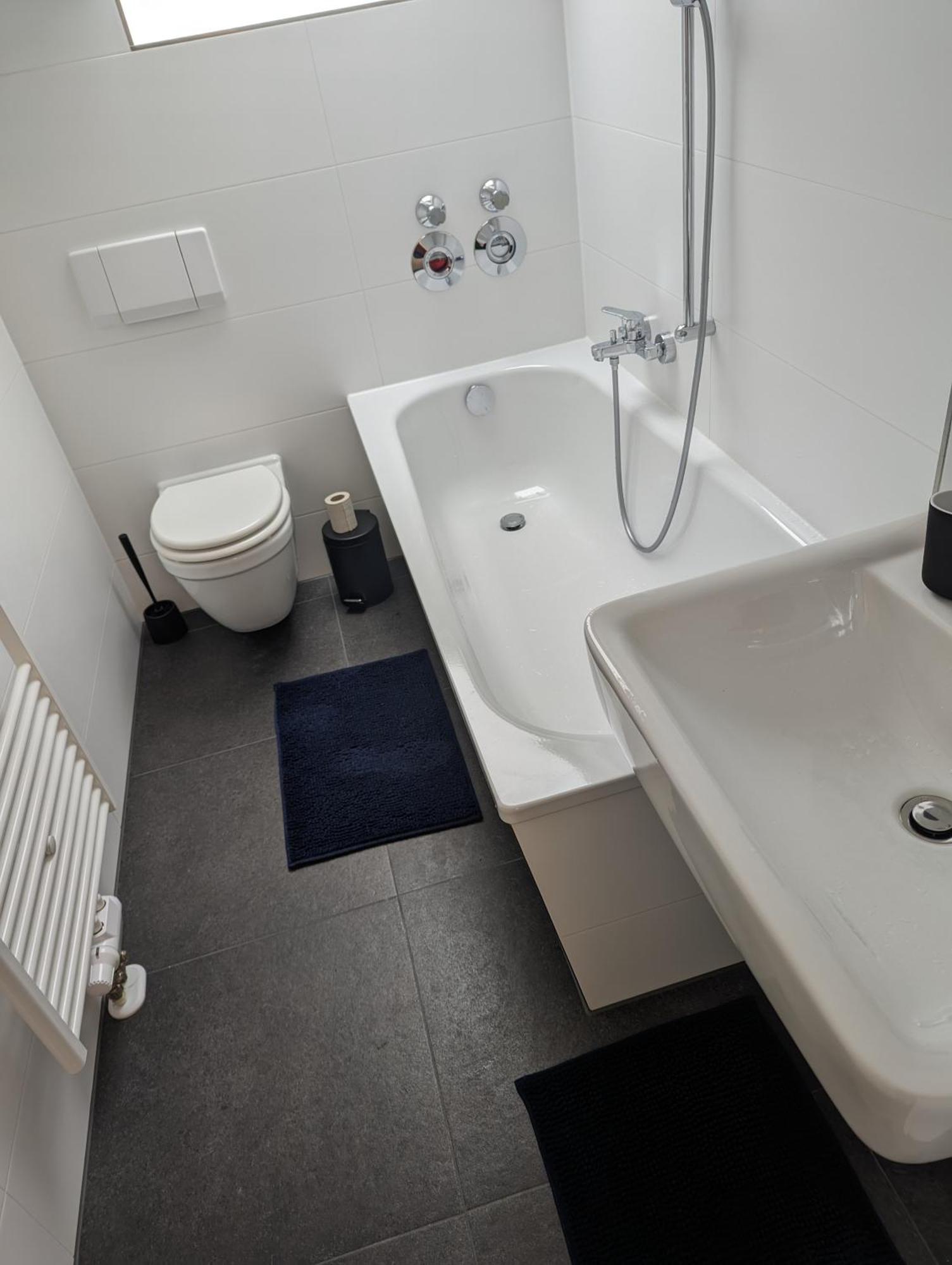 Ferienwohnung Am Stadtpark Кемниц Екстериор снимка